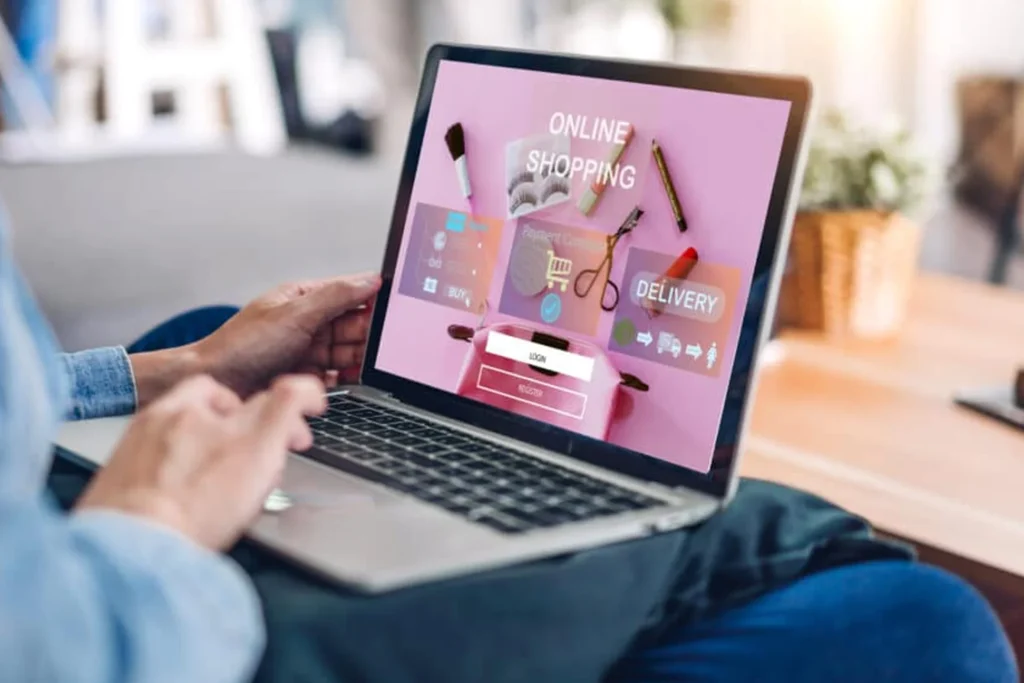 Visual guide illustrating steps to choose the best e-commerce platform for your business, highlighting essential factors